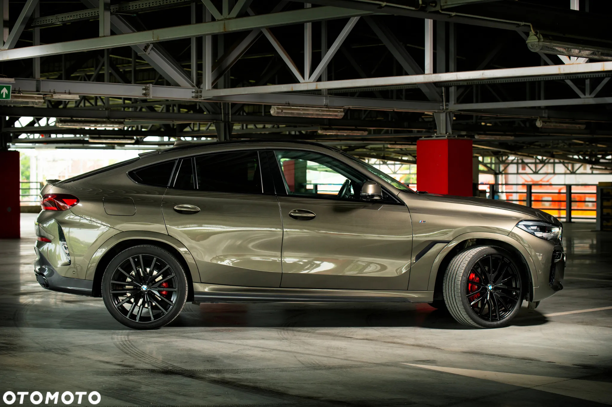 BMW X6 xDrive40i - 10