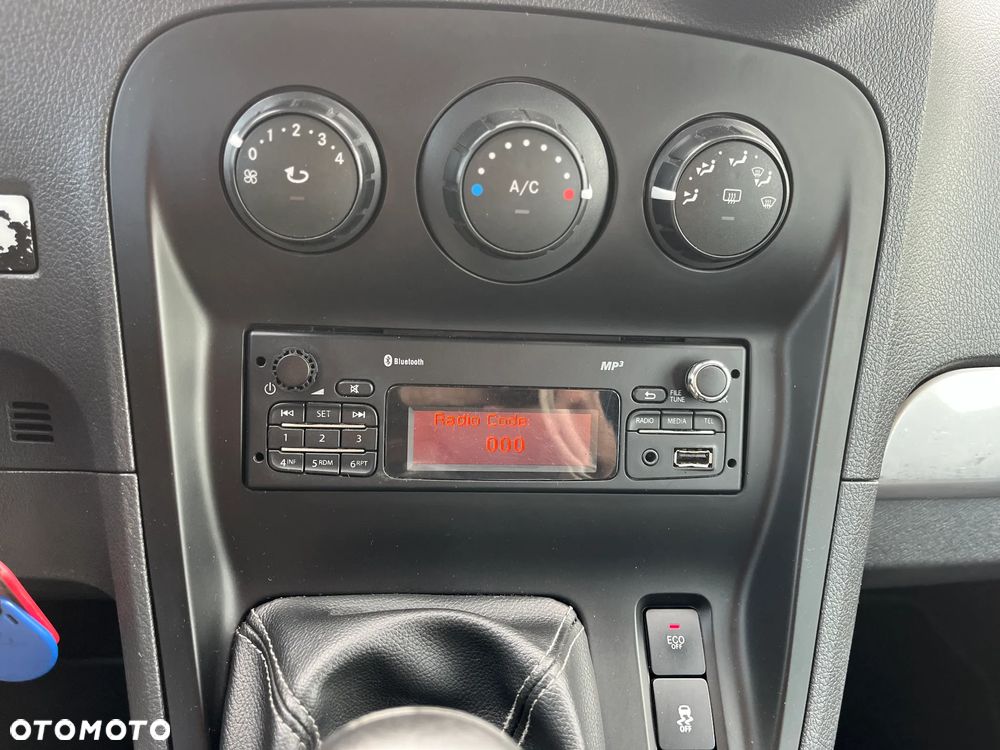Mercedes-Benz Citan Kombi 415.703 - 19