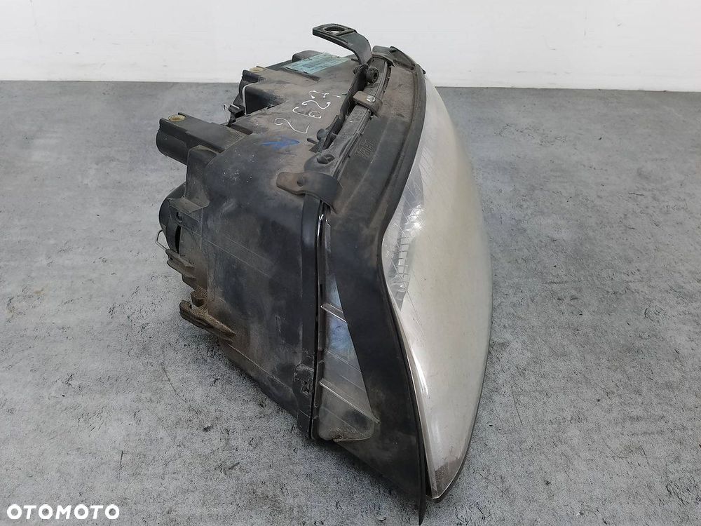 LAMPA PRZÓD LEWA AUDI A4 B6 8E0941003F 89305690 VALEO - 4