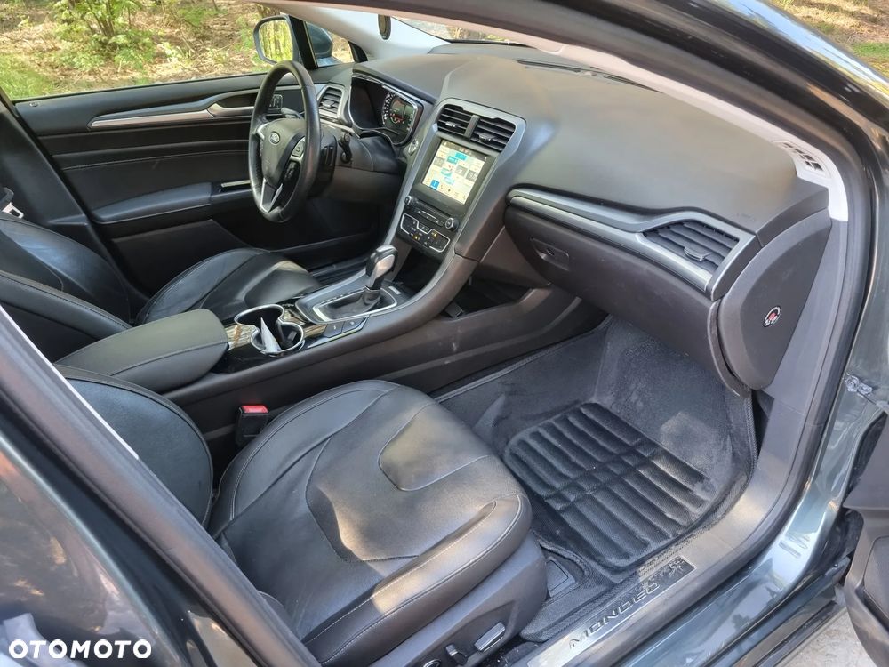 Ford Mondeo 2.0 TDCi Bi-Turbo Titanium PowerShift - 10