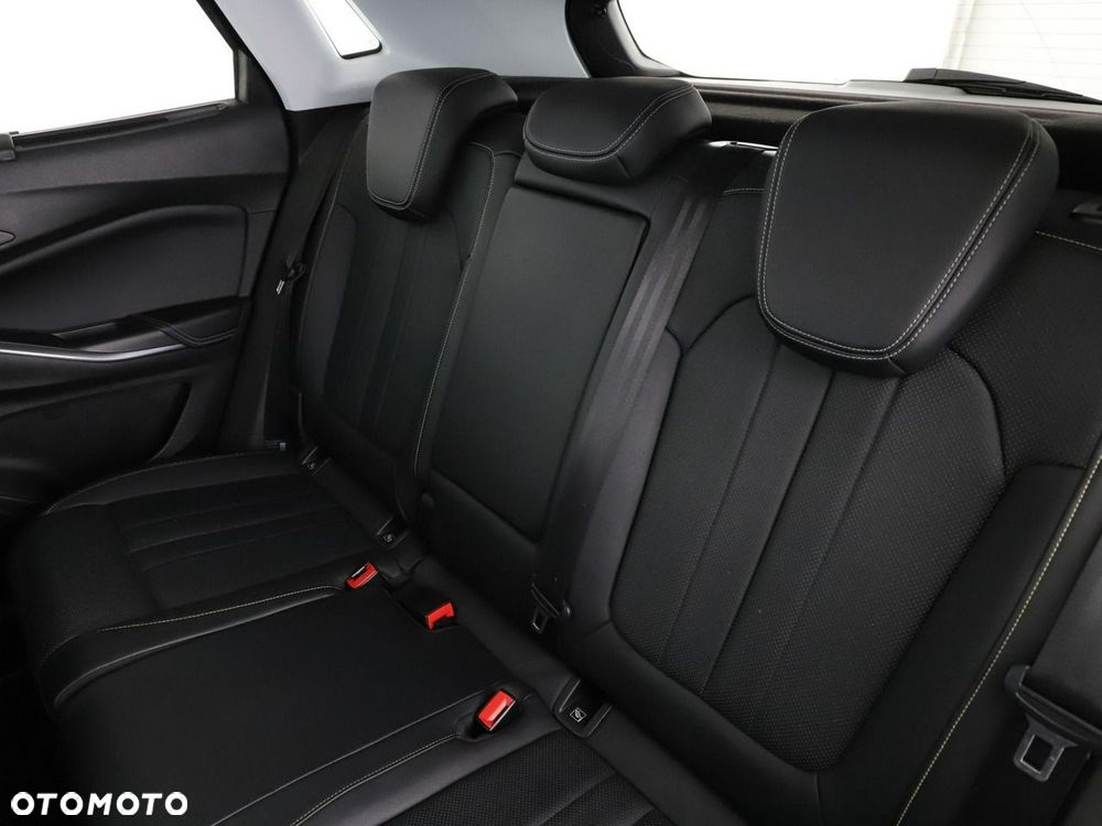 Opel Grandland X 1.2 Start/Stop Automatik Business INNOVATION - 18
