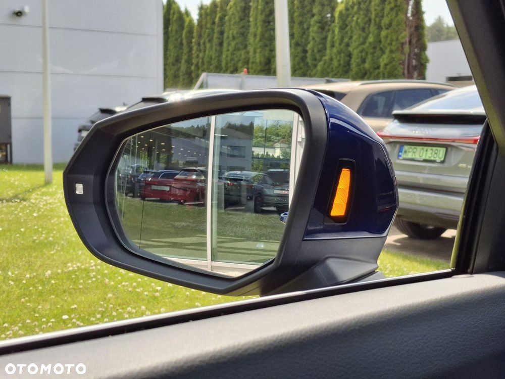 Audi Q3 Sportback - 10