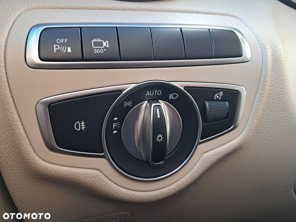Mercedes-Benz GLC 250 4-Matic - 15