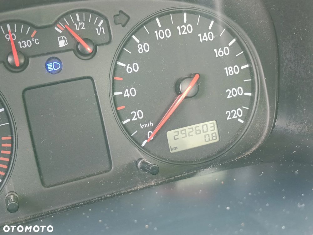 Volkswagen Transporter T4 - 16
