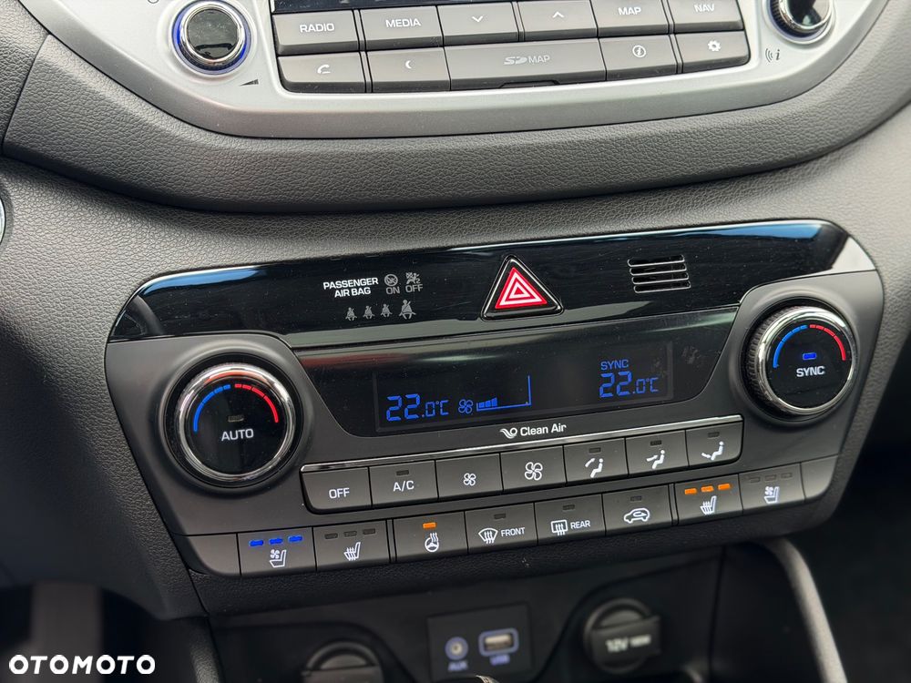 Hyundai Tucson 2.0 CRDI 4WD Automatik Premium - 13