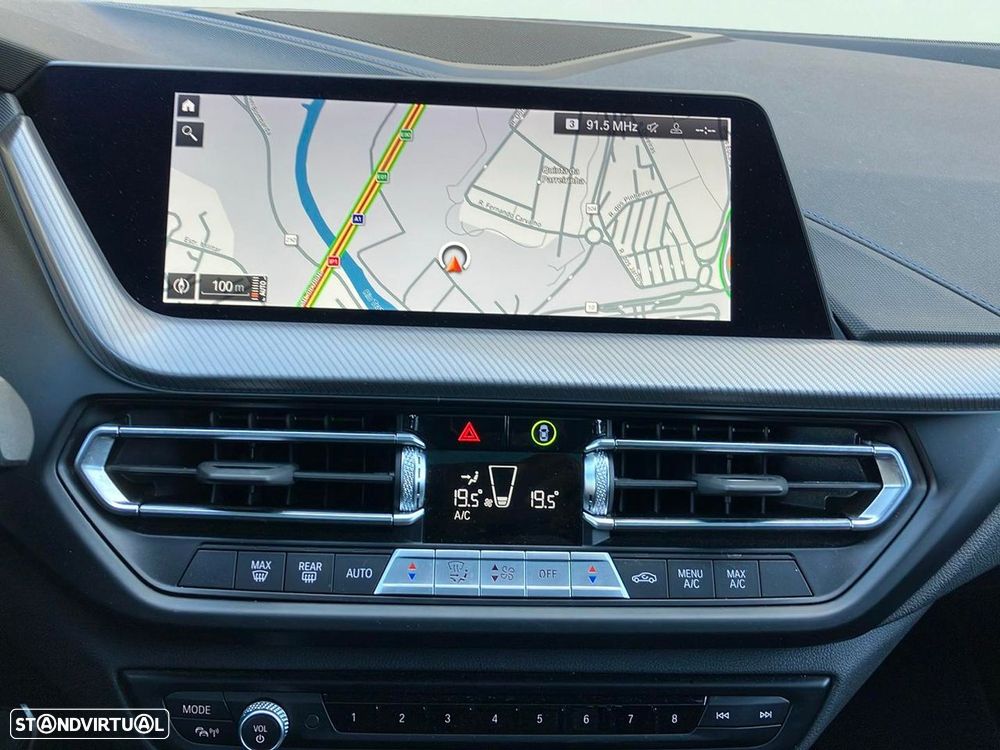 BMW 118 i Pack Desportivo M Auto - 11