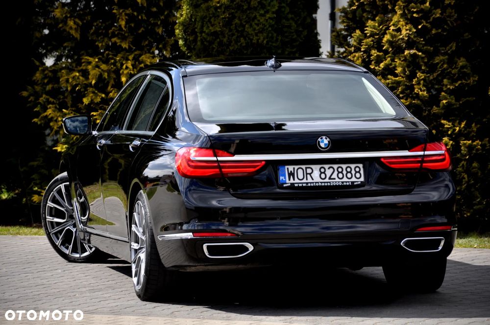 BMW Seria 7 750Ld xDrive - 24