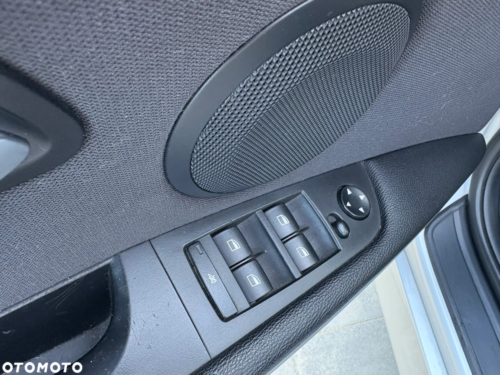 BMW Seria 3 320d - 8