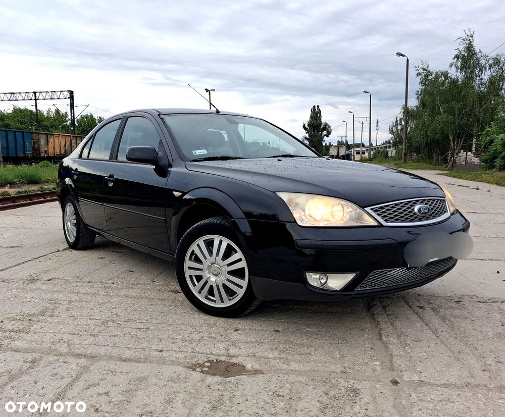Ford Mondeo 1.8 Ghia - 1
