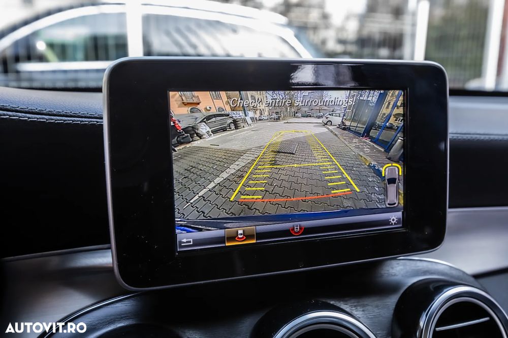 Mercedes-Benz GLC 250 d 4MATIC - 26