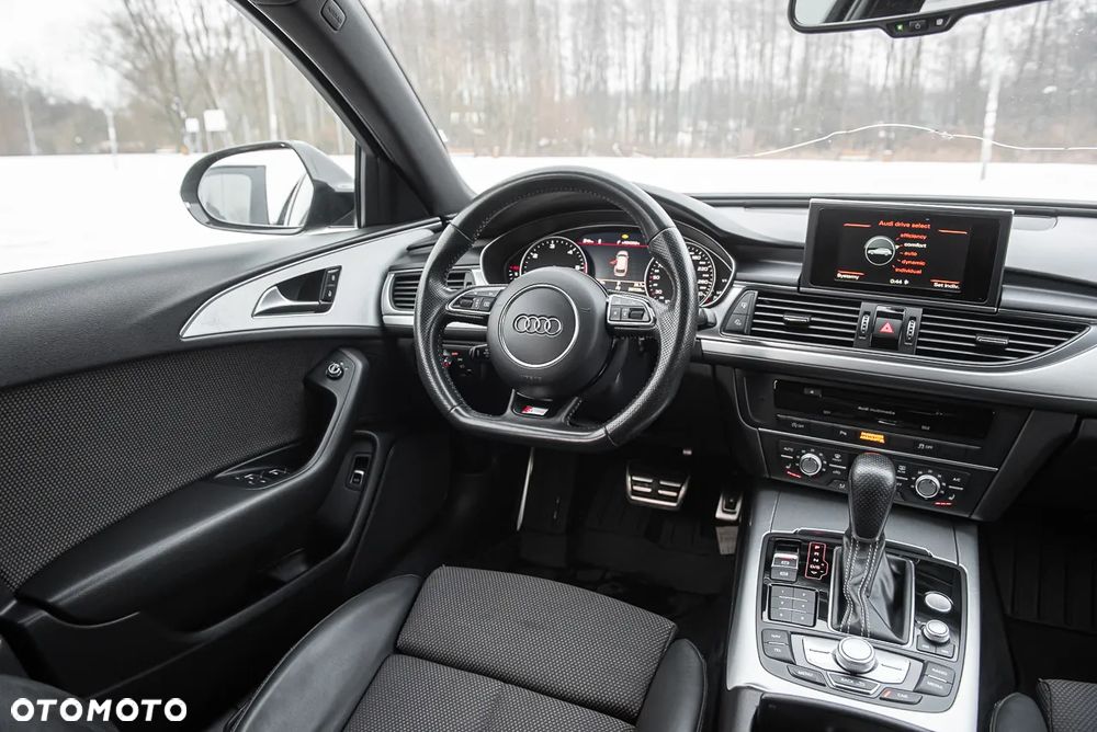 Audi A6 Avant 2.0 TDI quattro S tronic - 26