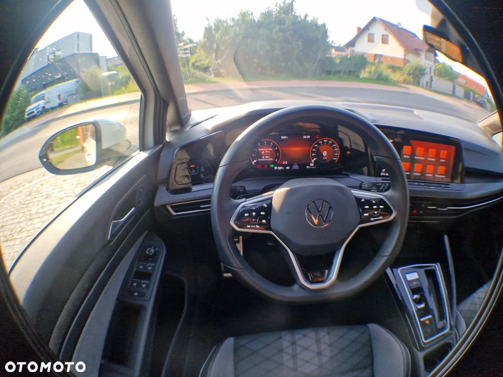 Volkswagen Golf 1.5 eTSI OPF DSG R-Line - 14