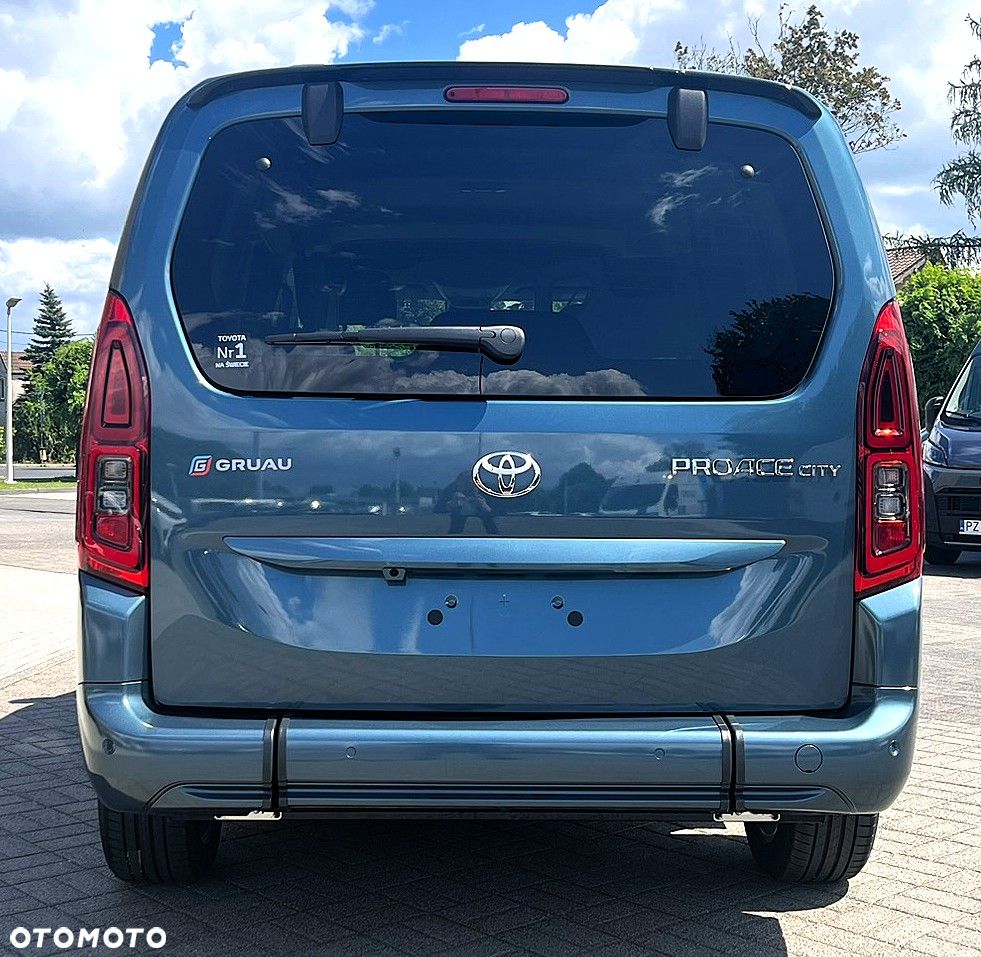 Toyota Proace City Verso Long 1.5 D-4D Family - 6