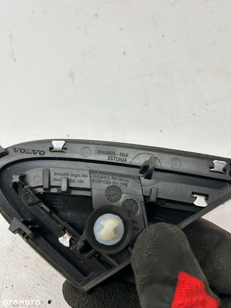 TRÓJKĄT OSŁONA BŁOTNIKA prawa VOLVO V40 II 2012-2018r 31416474 - 3