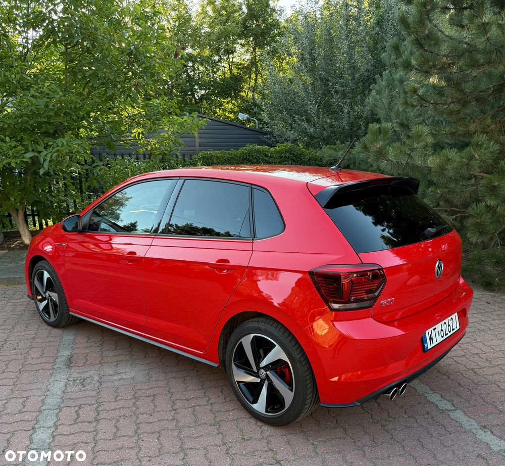 Volkswagen Polo - 6
