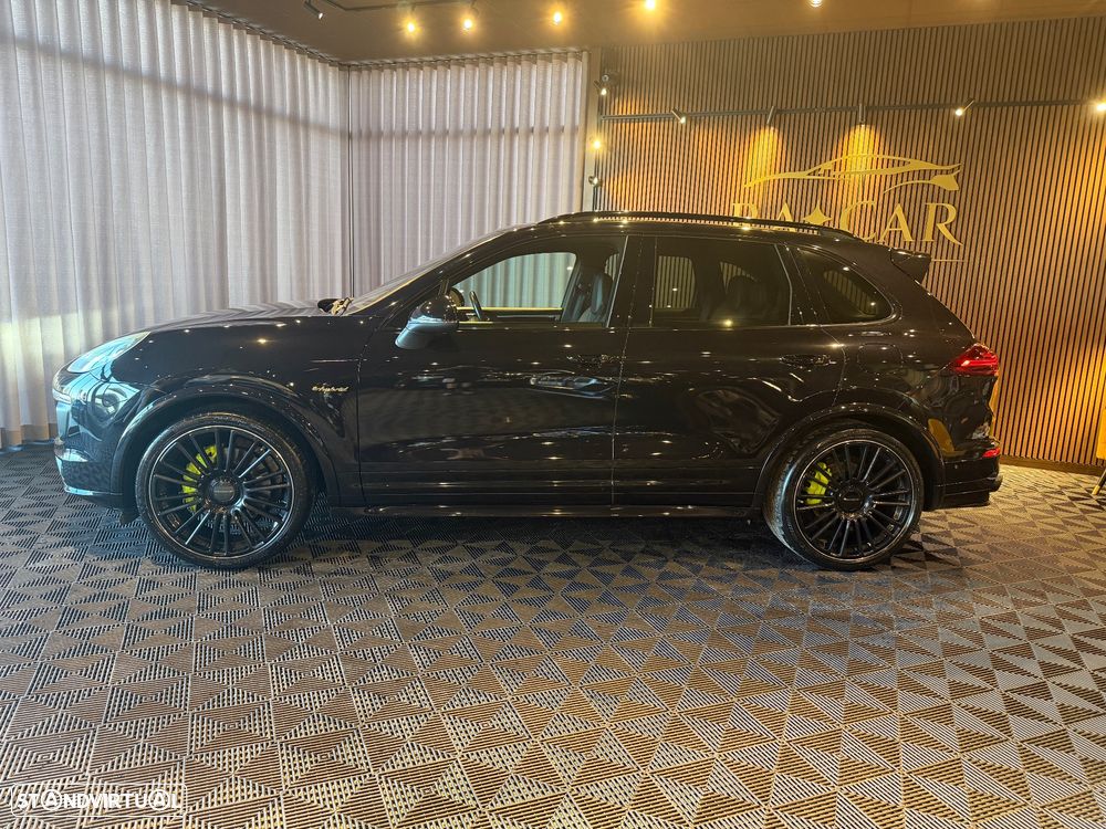 Porsche Cayenne S E-Hybrid Platinum Edition - 4