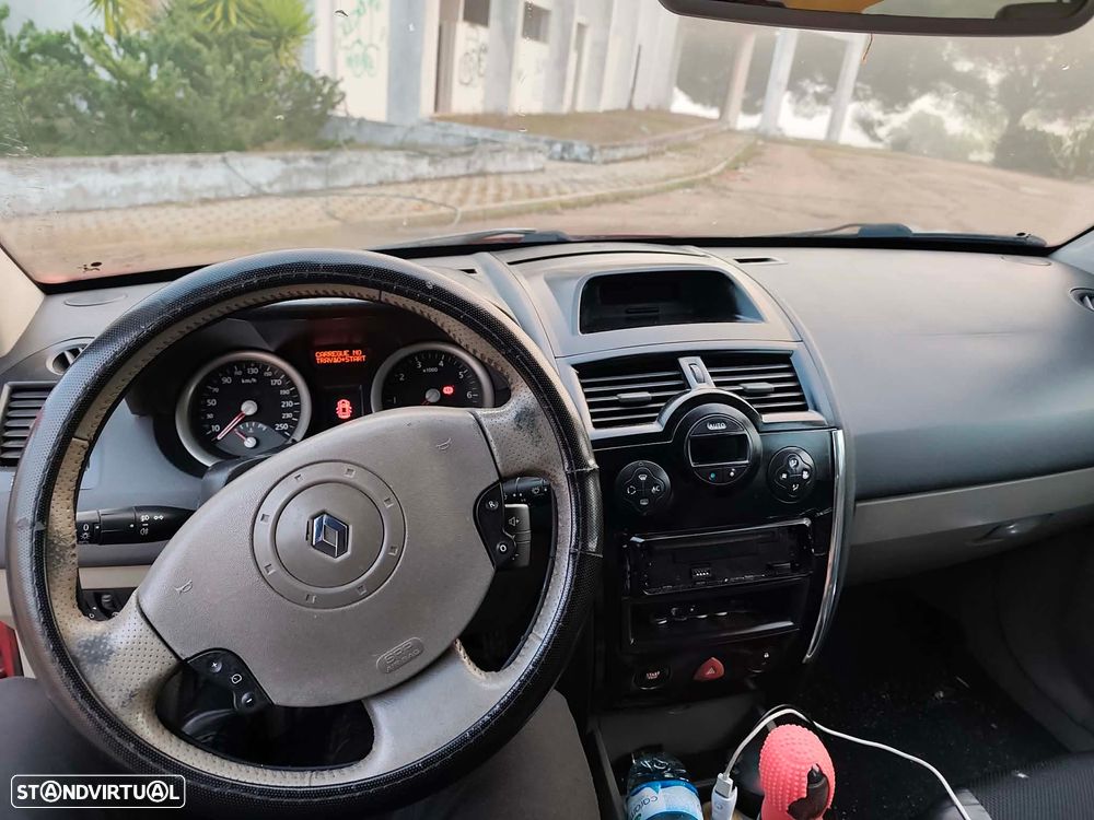 Renault Mégane Break ver-1-5-dci-l-dynamique - 7