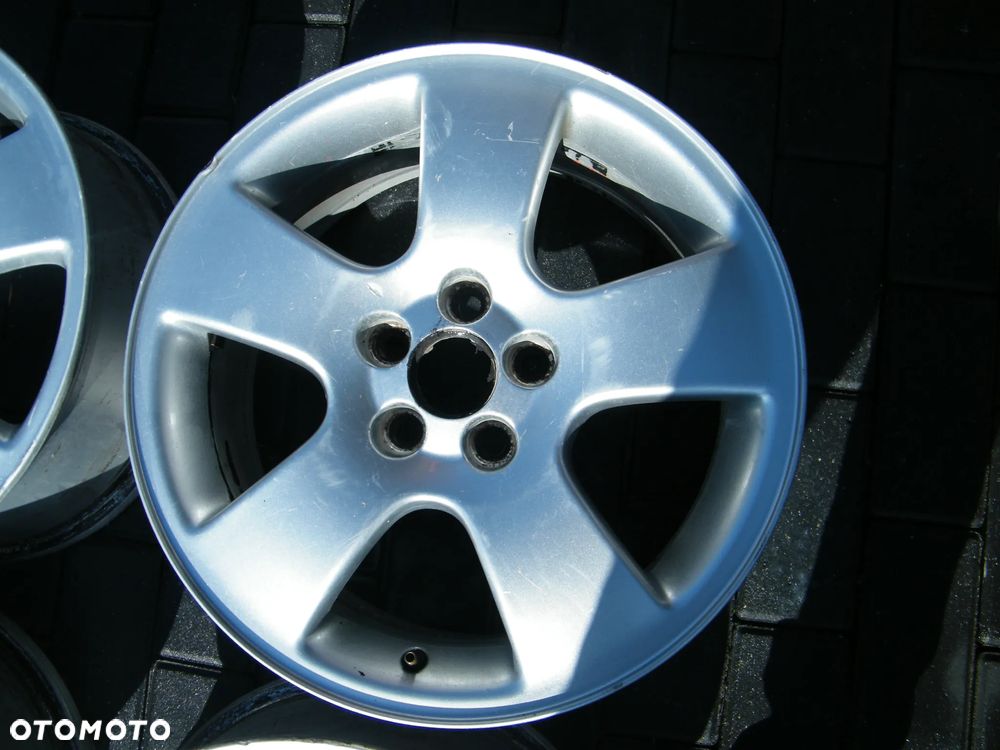 Felgi aluminiowe alufelgi komplet 5x100 ET42/ 6,5J x 16 otwór 56 - 2