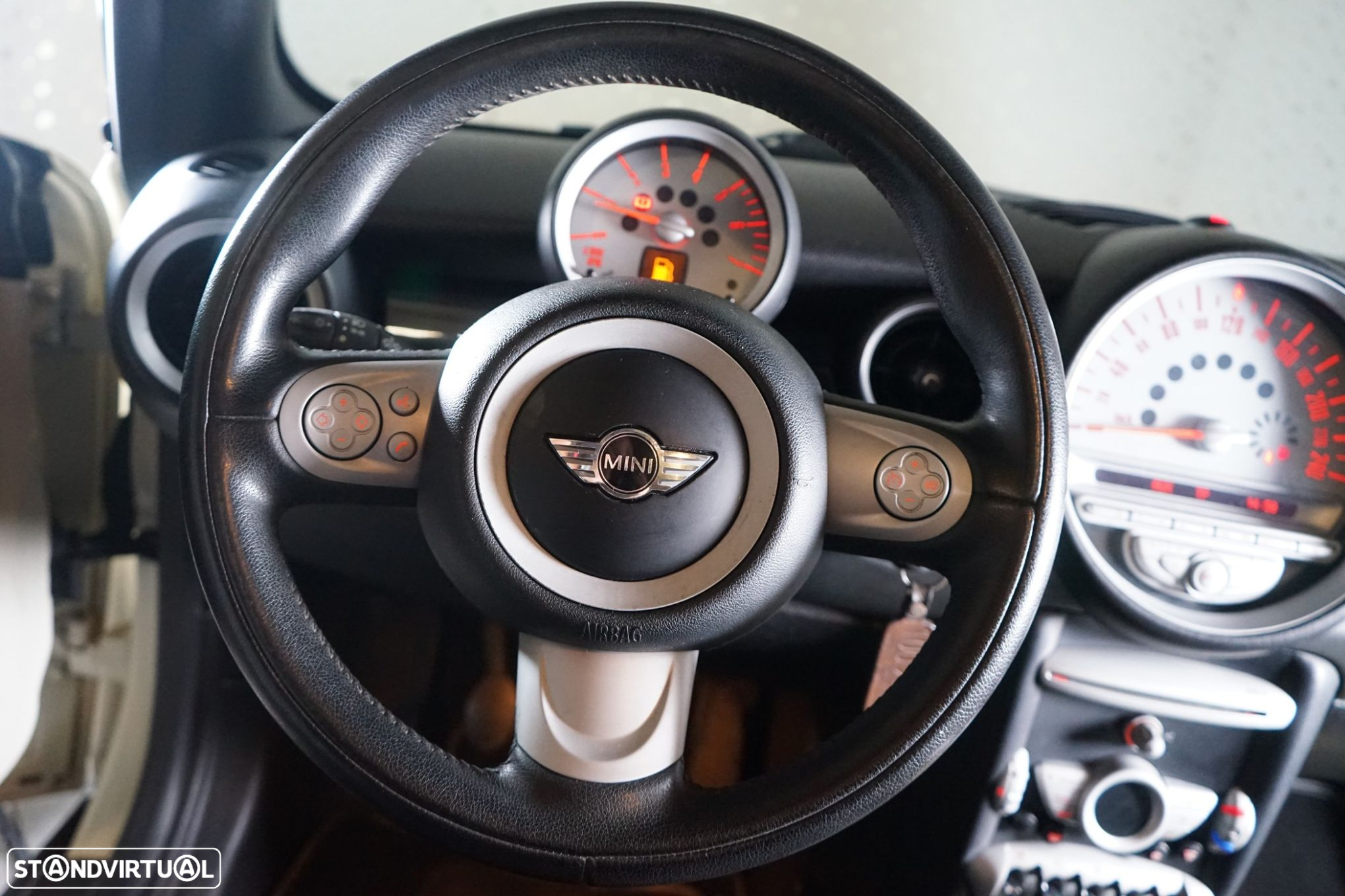 MINI Clubman Cooper D - 19