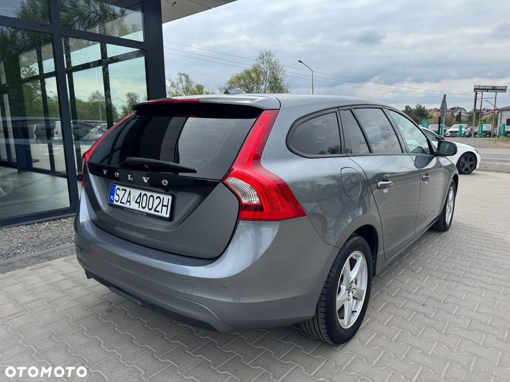 Volvo V60 D3 Drive-E Summum - 3