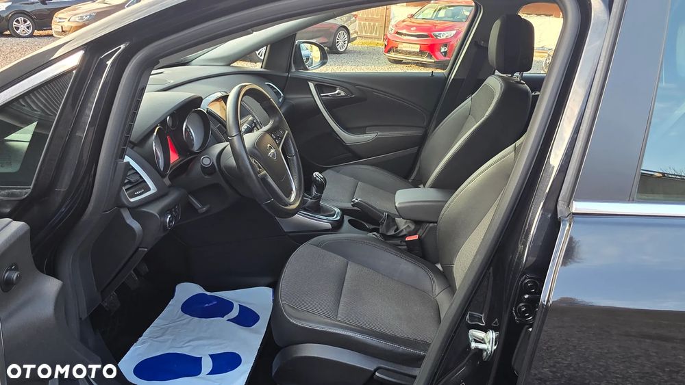 Opel Astra 1.4 T Cosmo - 9
