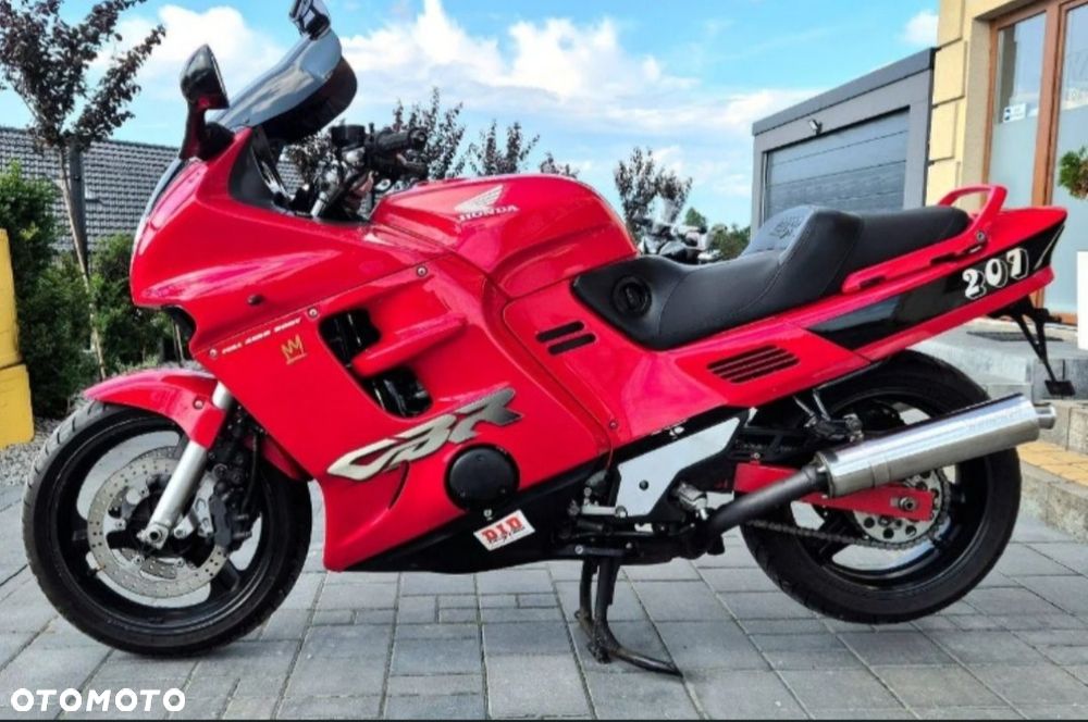 Honda CBR - 2