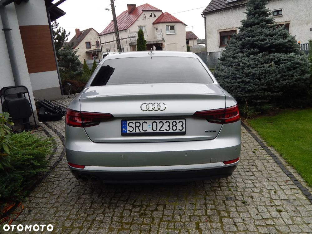Audi A4 Limousine - 8