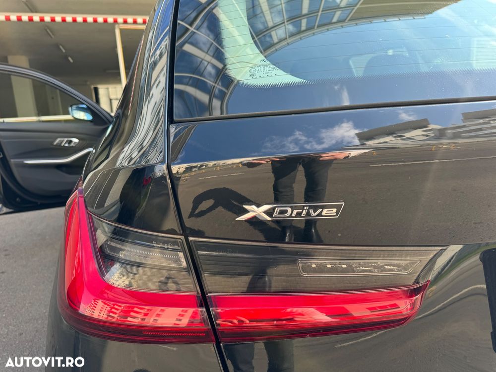 BMW Seria 3 320d xDrive Aut. - 7