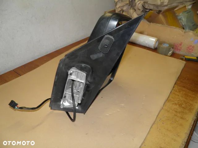LUSTERKO PRAWE MERCEDES SPRINTER 906 lift 6 PIN - 2
