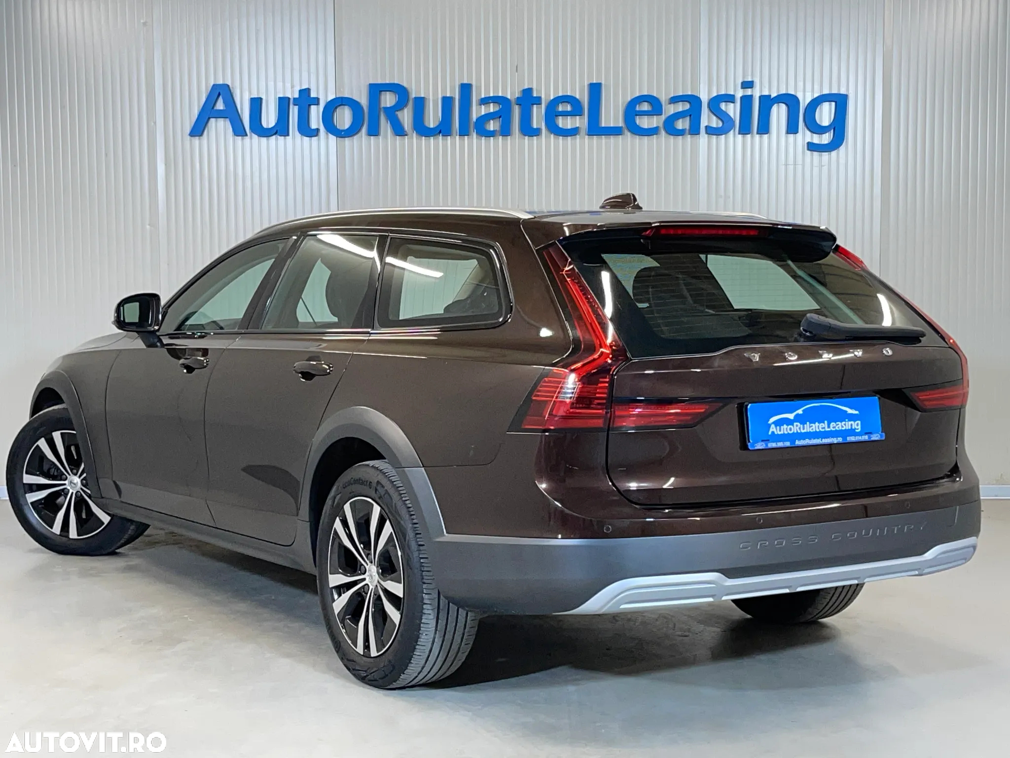 Volvo V90 V90CC B4 MHEV AT AWD Core - 4