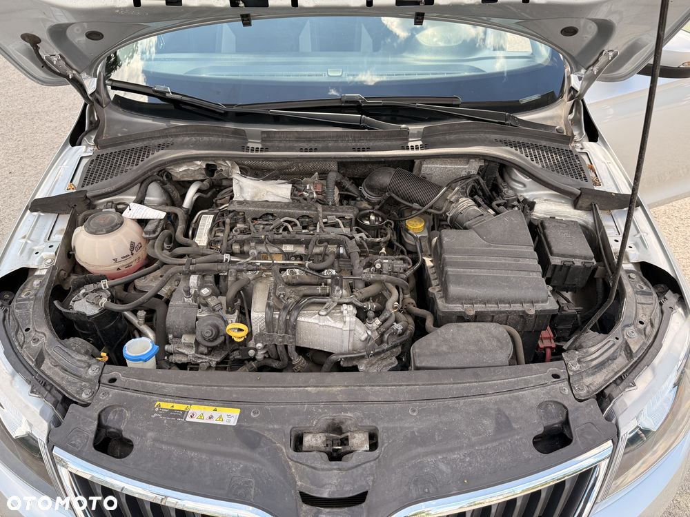 Skoda RAPID 1.6 TDI DPF Ambition - 7
