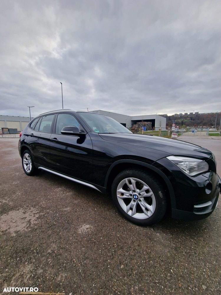 BMW X1 xDrive18d xLine - 3