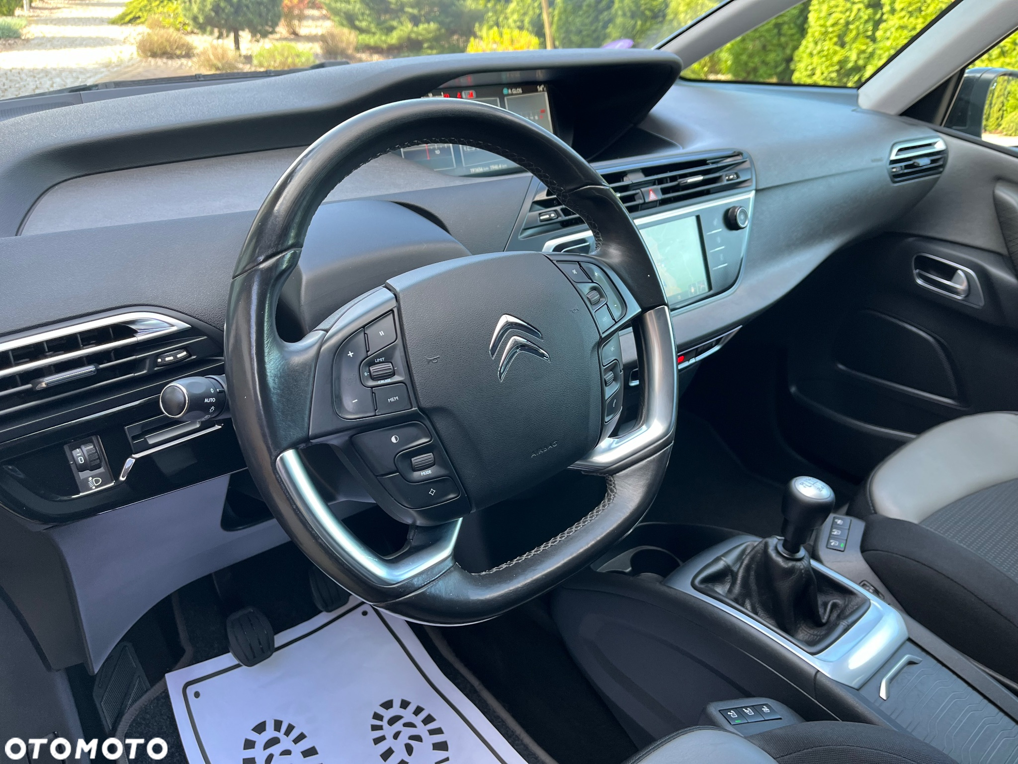 Citroën C4 Picasso 1.6 THP Exclusive - 11