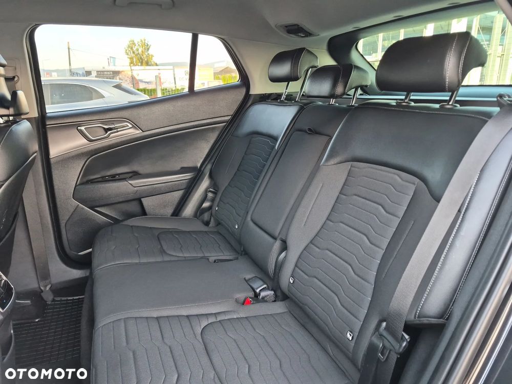 Kia Sportage - 16