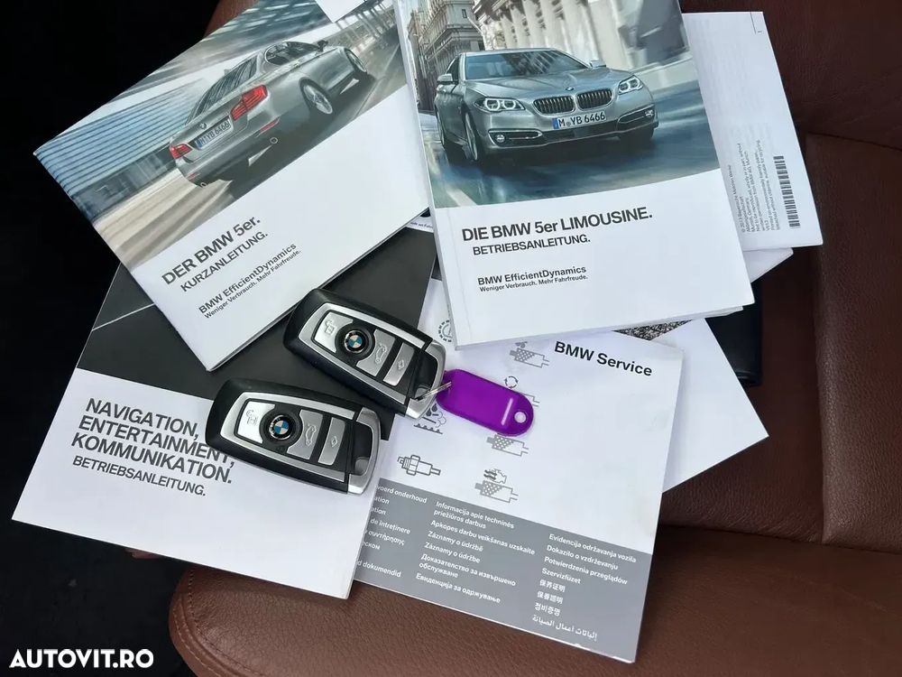 BMW Seria 5 530d xDrive AT - 28