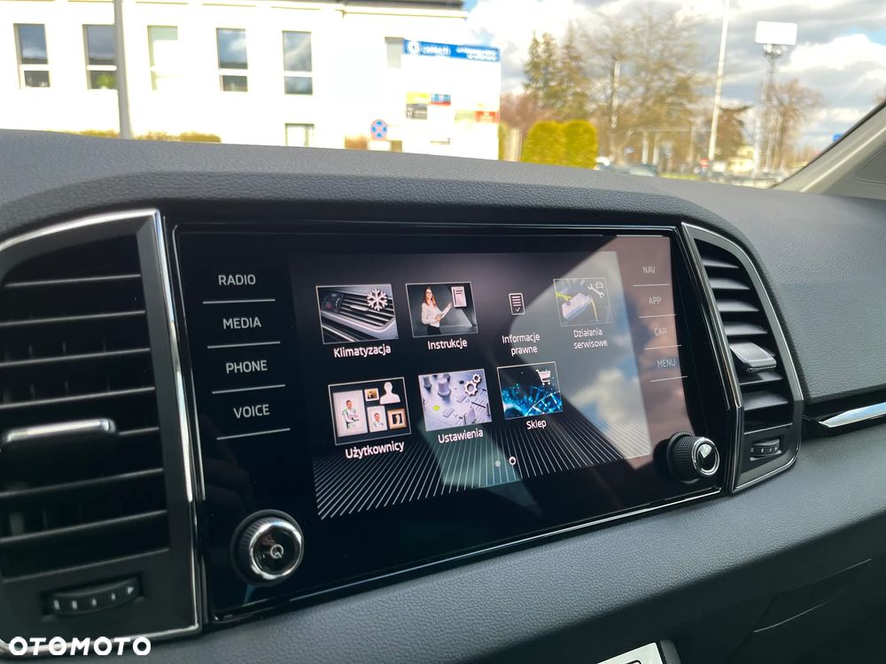 Skoda Karoq 2.0 TDI SCR 4x4 Selection DSG - 11