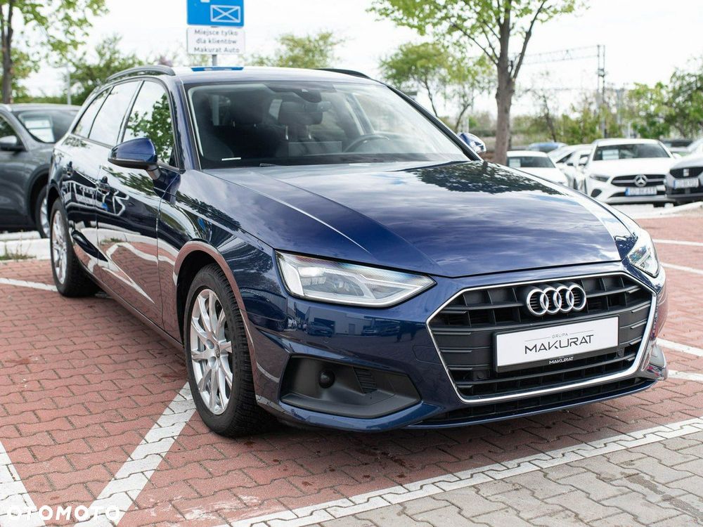 Audi A4 Avant - 4