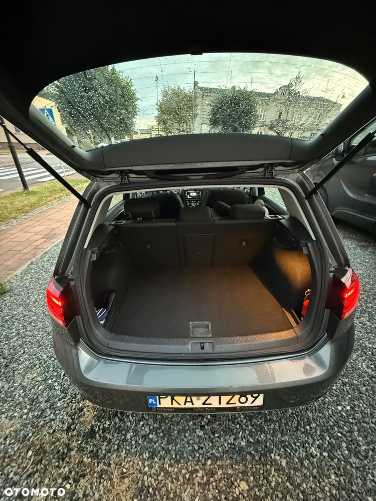 Volkswagen Golf VII 1.6 TDI BMT Comfortline - 9
