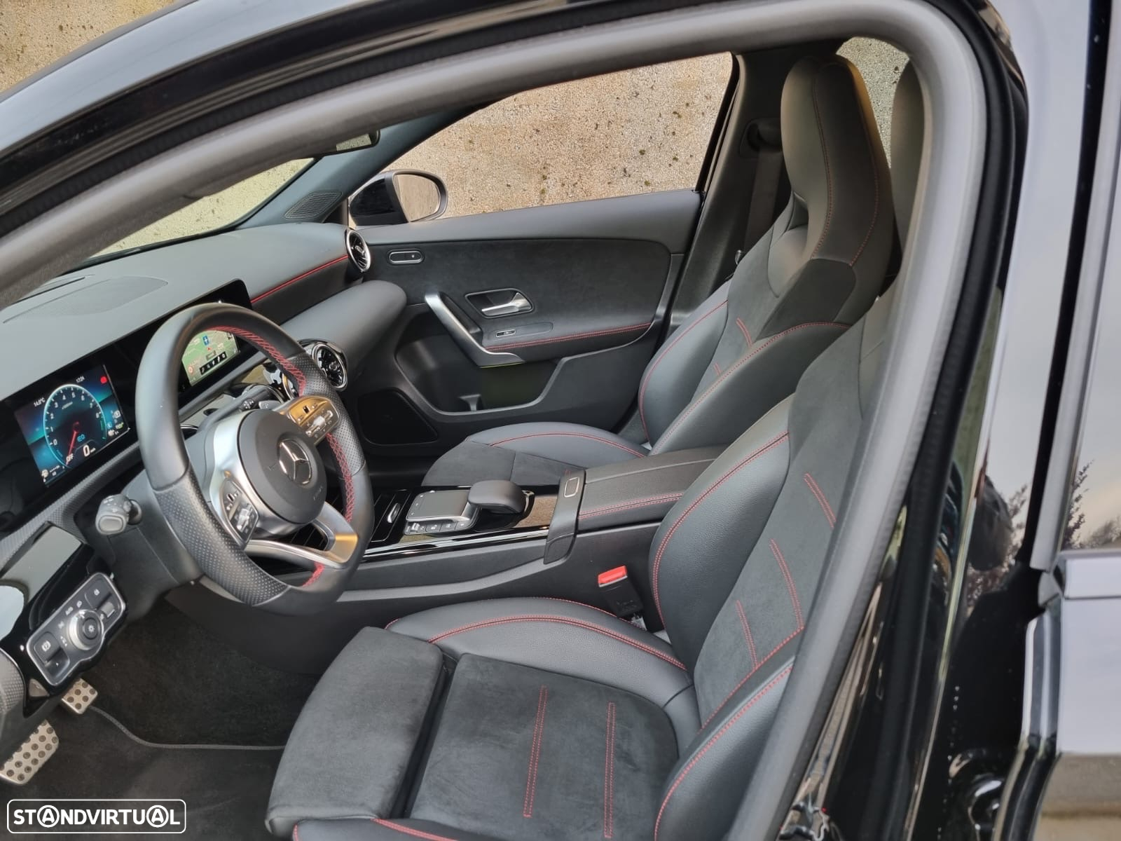 Mercedes-Benz A 250 e AMG Line - 19