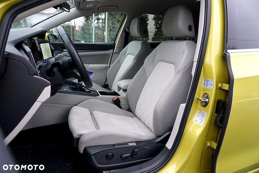 Volkswagen Golf - 19