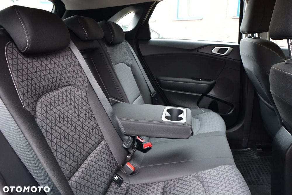 Kia Ceed 1.0 T-GDI M - 12