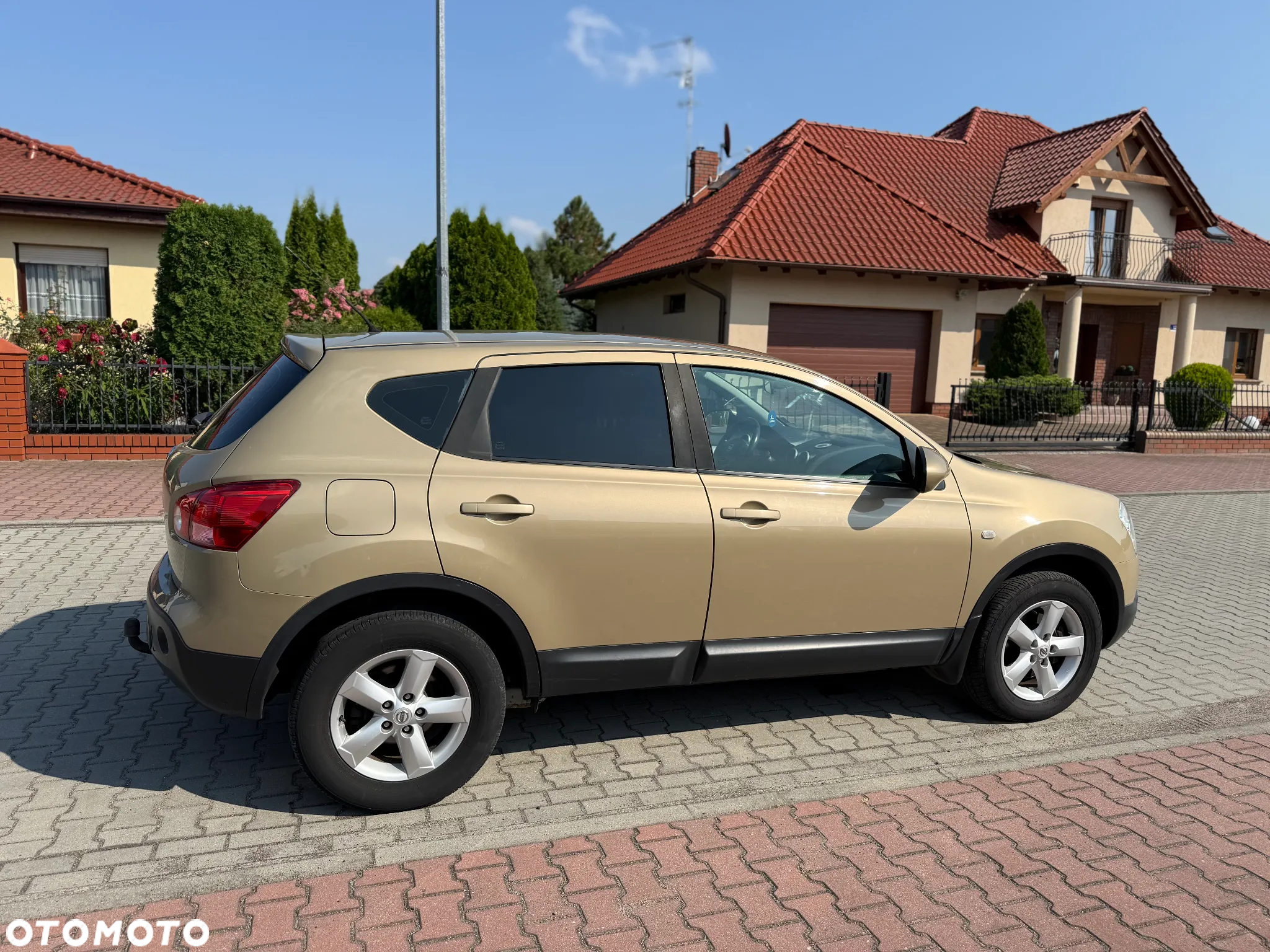 Nissan Qashqai - 10