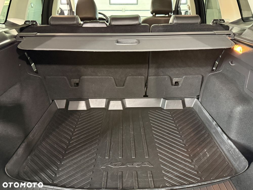 Ford Kuga 2.0 TDCi 4WD Titanium - 14