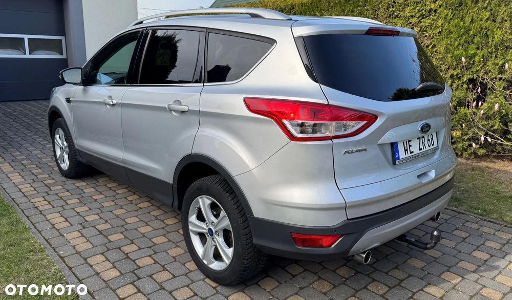 Ford Kuga 1.5 EcoBoost 2x4 SYNC - 4