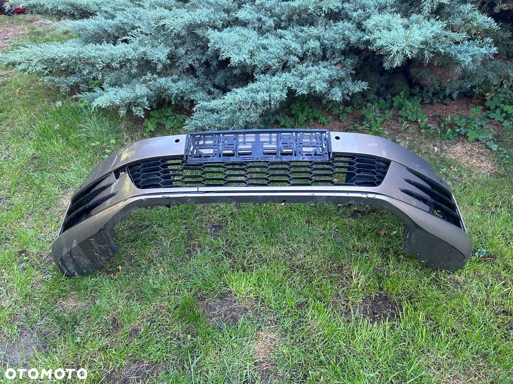 Zderzak przód Volkswagen Scirocco lift 1K8807101 - 3