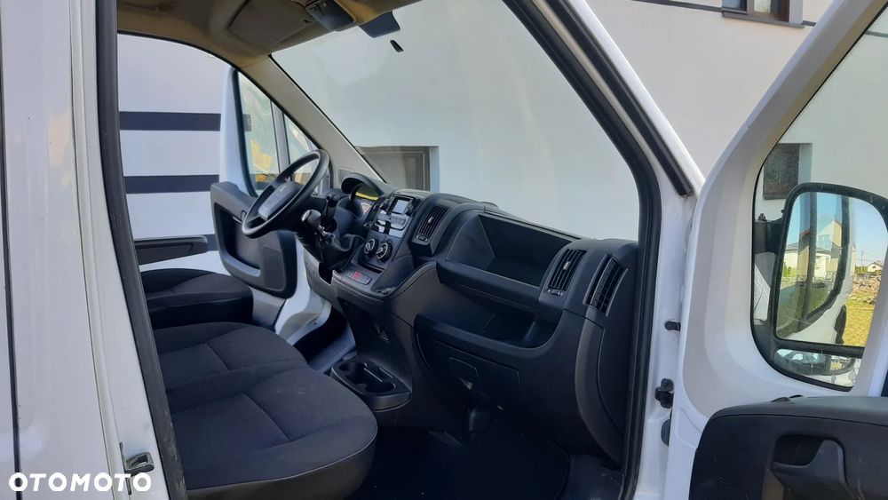 Opel Movano - 11