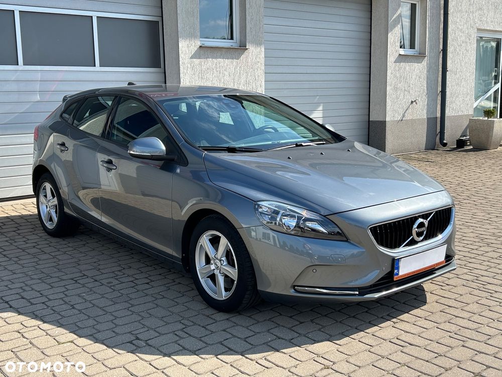 Volvo V40 T3 Drive-E Momentum - 2