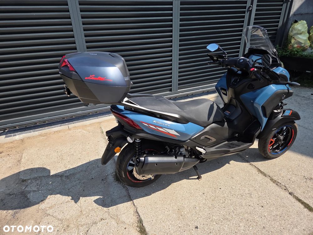 Yamaha Tricity - 3