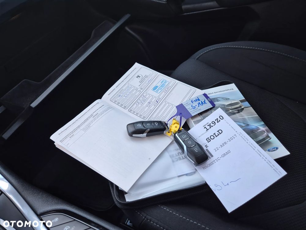Ford S-Max 2.0 EcoBlue Titanium - 39