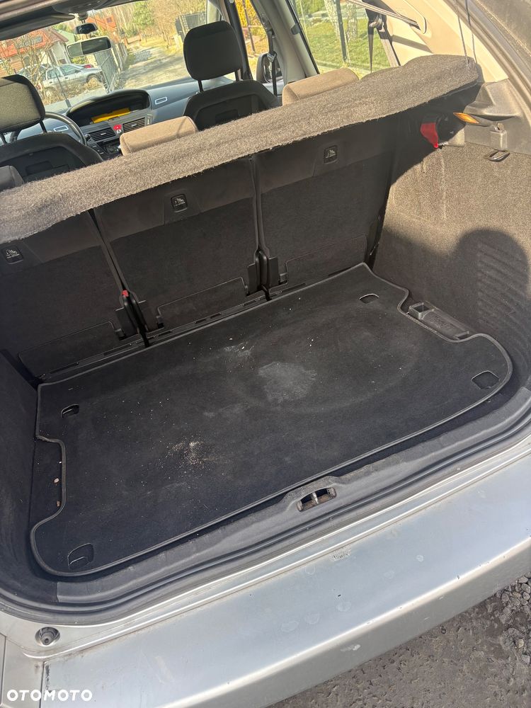 Citroën C4 Picasso - 21